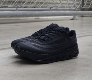 on cloud flow 5 X Ad Black magnet