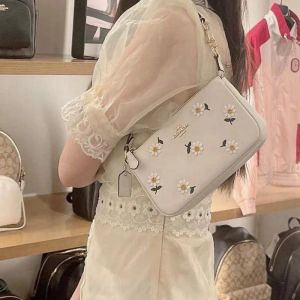Coach_nolita_19_shoulderbag_with_pearl_chram_ogbox_carrybag_482_fix