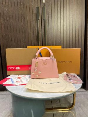 Louiis_vuitton Capucines BB with duty free packaging and double box 707