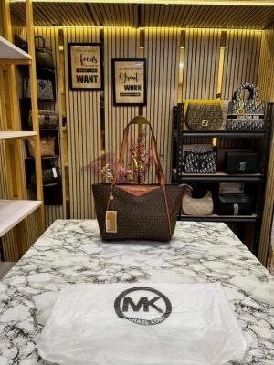 MICHAEL_KORS WHITNEY SIGNATURE SHOULDER BAG WITH DUST BAG PREMIUM QUALITY (COFFEE BROWN) (V-0679)