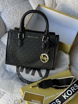 Michael_Kors Hope Handbag With Box And Dust Bag (Black-H2905)