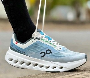 On Cloud Surfer Next Niagara Falls