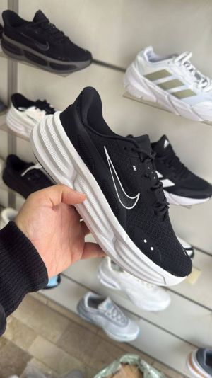 Nik.e Comfort Ride EasyOn Black 