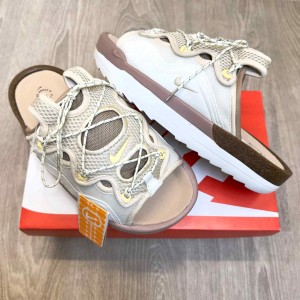Nik.e Offline 2.0 Slip-On Premium Beige Sandal