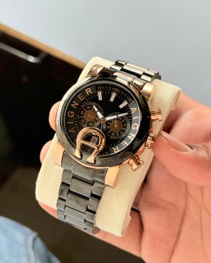 *AIGNER
#For mens
#Model name-Bari
#7AAA japan
#Features-•Case-Steel
•Case color-Black & Copper
•Dial-Black color