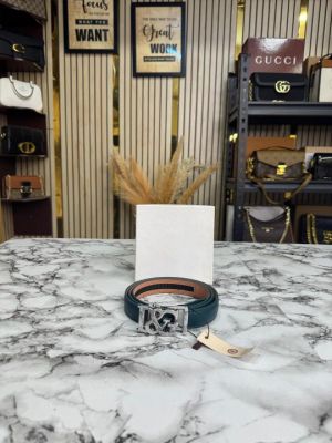 Dolc_e gabbana green leather belt with silver d&g buckle 