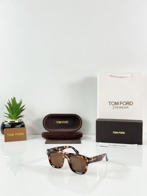 Tomford 259 Tiger Brown