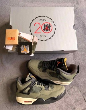 nikee Air Jordan Retro 4 x Undefeated Deep Green (