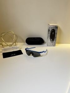 Oakley_9229_Black_Blue