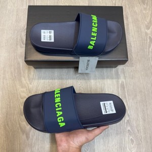 B alenciaga Logo Embossed Pool Slides