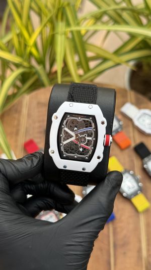 Richard Mill e RM-6702