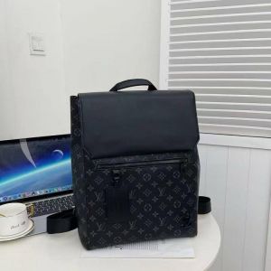 LOUI_S VUITION FAST LINE BACKPACK - 8050