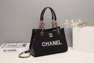 CHANE_L DEAUVILLE HAND BAG - C8312