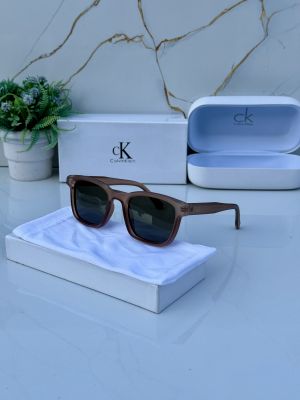 Calvin_Klien_Y06_Brown_Green