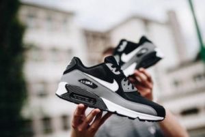 Nik_e Airmax 90 Essential Fix