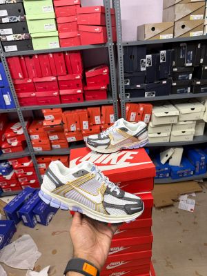 Nikke Zoom Vomero 5 White Metallic Gold