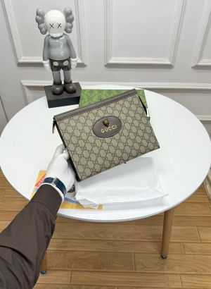 Gucci_gg_supreme_neo_vintage_messenger_pouch_with_ogbox_etc_ea227