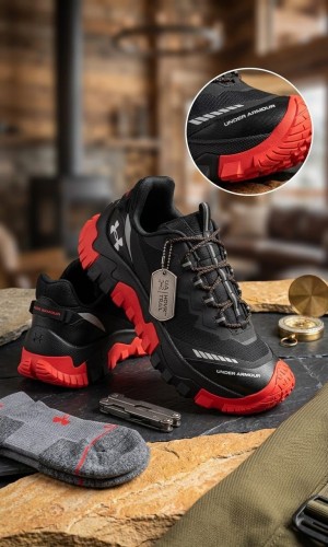 U nder Armour Athletic Hiking