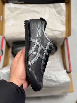 O nitsuka Tiger Mexico 66 GunMetal Black