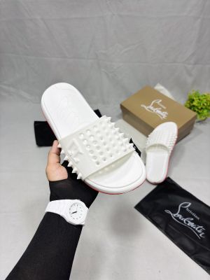 _CHRISTIAN_LOUBOUTIN_TAKE_IT_EASY-WHITE_WITH-OG-BOX&DUST-BAG