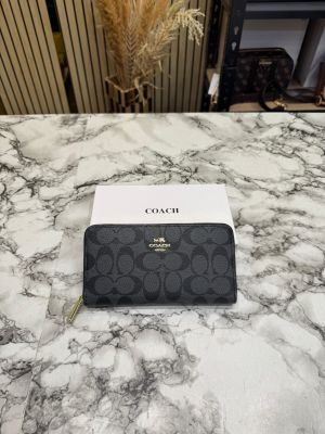 Coac_h Signature Monogram Zip-around Long Wallet (Black) (60017)