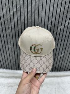 Gucci_GG_1921_Gold_Front_Logo_Monogram_Premium_Unisex_Cap
