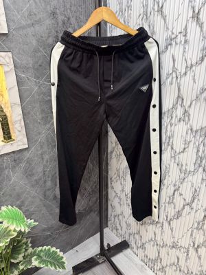 Sale.prada.100%.Imported.Very.Premium.Trackpant.CS