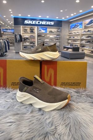 SKEC.HERS-SLIP-INS-MAX-CUSHIONING-SUSPENSION-brown 