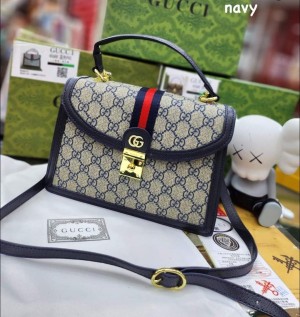 _GUCCI_ophidia_gg_supreme_top_handel_bag_with_Folding-box_big_size_1750