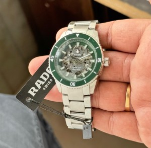 Rad o Captain Cook Skeleton Automatic