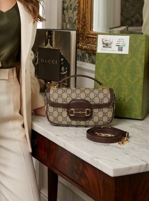 Gucci_Horsebit_Top_Handle_1955_Shoulder_Bag_Brown_With_Khakhi_GG_Monogram_Canvas_Signature_Horsebit_With_Dust_Cover_&_OG_Box_88288