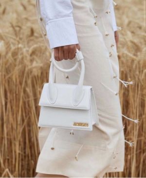 Jacquemus Le Chiquito Noeud Bag With OG Box Dust Bag & Extra Sling Belt (White - 138)