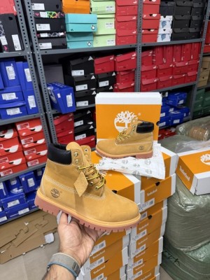 Timberland Classic Suede Mens Boots Tan Og box