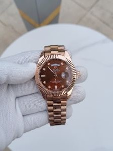 ROLEX_DAYDATE_ROSEGOLD_DIAMOND_BROWN_DIAL_299