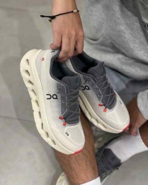 On Cloudtilt Sand Beige Grey