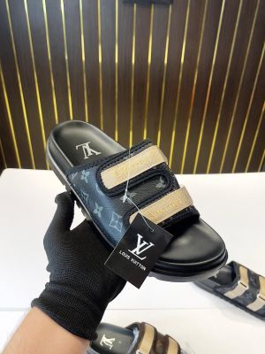 _Louis_Vuitton_Premium_Quality_Stylish_Flipflop_Black