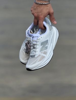 Newbalance v5 fuel cell rebel  