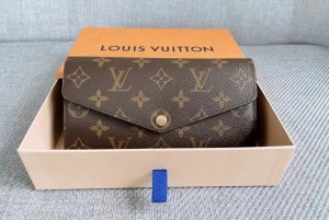 Louis_Vuitton_32_Single_Wallet_With_Original_Box