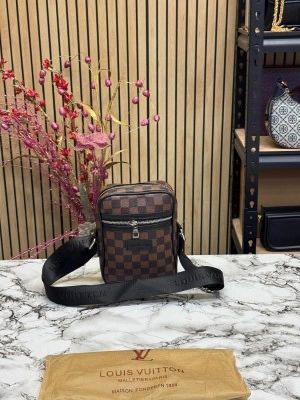Loui_s vuitton danube side bag premium quality with dust bag (brown checks)