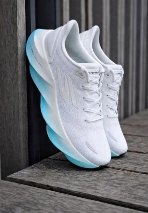 SKECHERS AERO BURST PREMIUM RUNNING SHOES