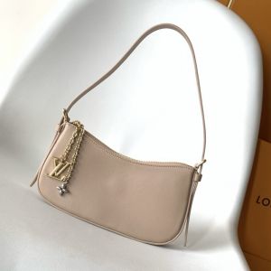 Louis_Vuitton_pochette_bloom_with_box_6151