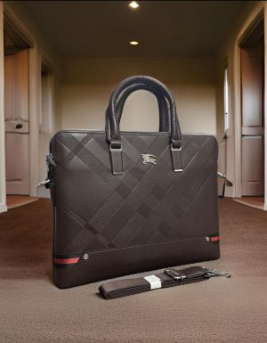 Burberry_laptop bag with dust cover premium quality