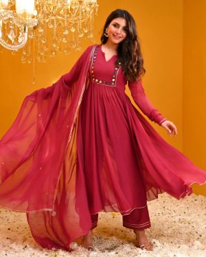 designer-dress-with-dupatta-2
