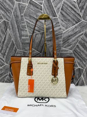 Michael_Kors_Voyager_Premium_Highend_With_DustCover