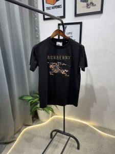 Burberr y embroidery logo imported round neck tshirt black