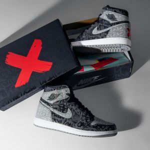 Nik.e Air Jordan 1 High Rebillionaire SEMI UA