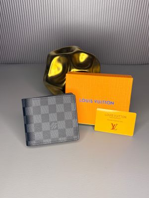 Loui_s vuitton printed wallet 011 with og box and dust bag