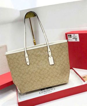 Coach_tote bag premium quality with og box