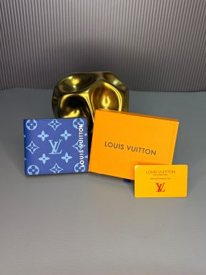 Loui_s vuitton blue monogram wallet with og box and dust bag 