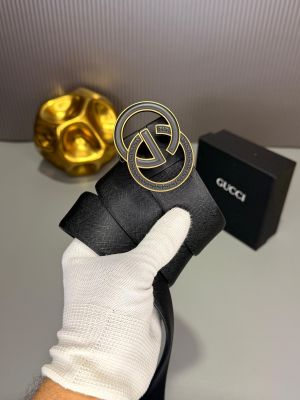 Gucc_i black auto lock belt G-637 with og box 